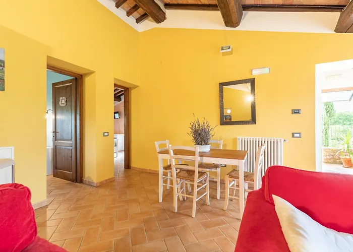 农家乐 Masseria Del Bosco Poderuccio 基安奇安诺泰尔梅