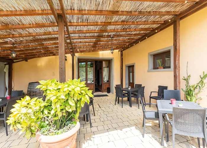 Masseria Del Bosco Poderuccio 农家乐 *